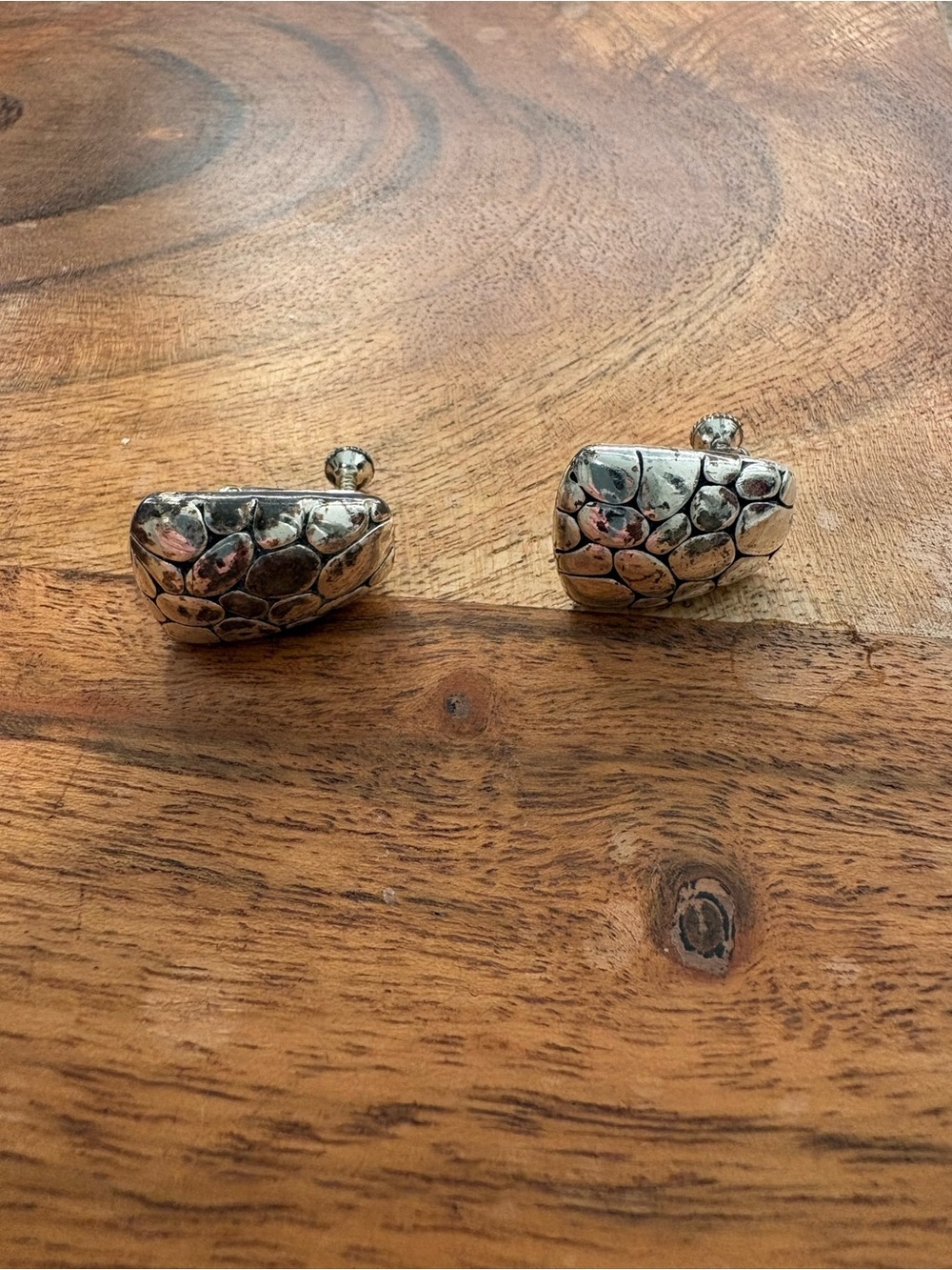 Vintage Silver-Tone Textured Pebble/Turtle Shell Clip-On Earrings